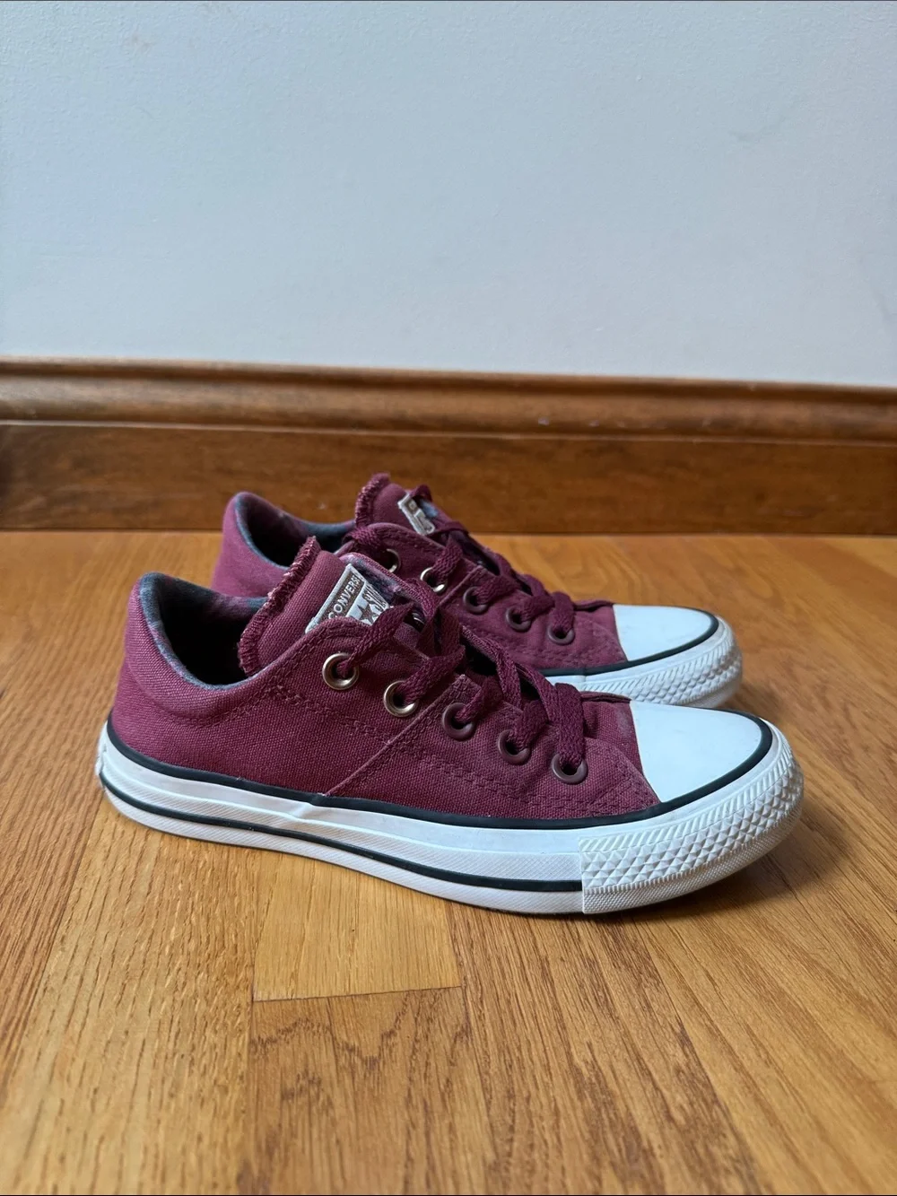 Converse Chuck Taylor All Star Madison Sneakers Maroon Plaid Interior Women’s 5